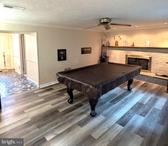 4946 JAMES PL, Brookhaven, PA 19015