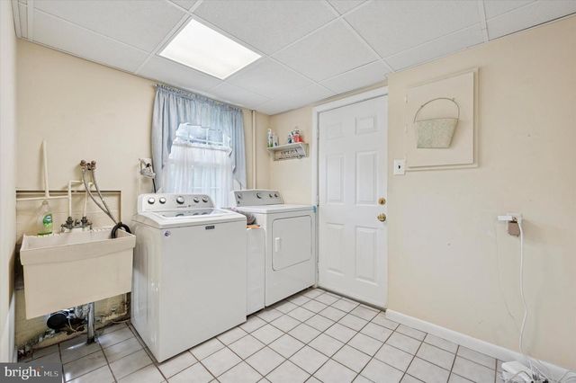 4946 JAMES PL, Brookhaven, PA 19015