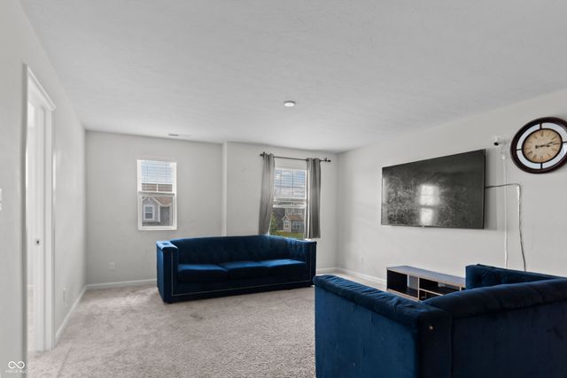 6843 Arrowhead Drive, Brownsburg, IN 46112
