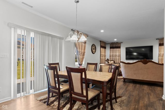 6843 Arrowhead Drive, Brownsburg, IN 46112