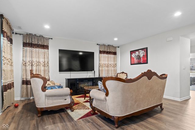 6843 Arrowhead Drive, Brownsburg, IN 46112