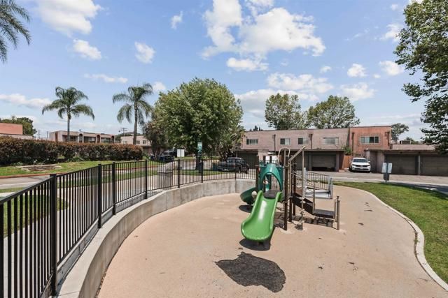 1463 N Broadway A, Escondido, CA 92026