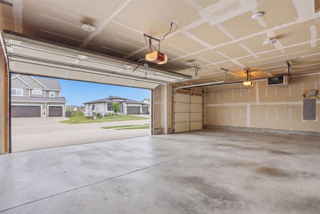 195 Sedona Street, Iowa City, IA 52246