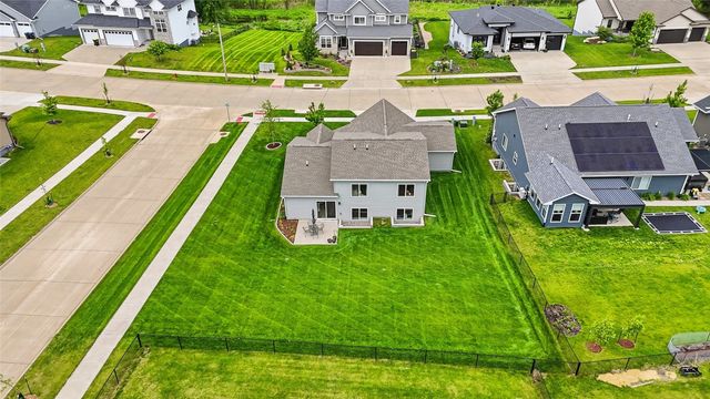195 Sedona Street, Iowa City, IA 52246