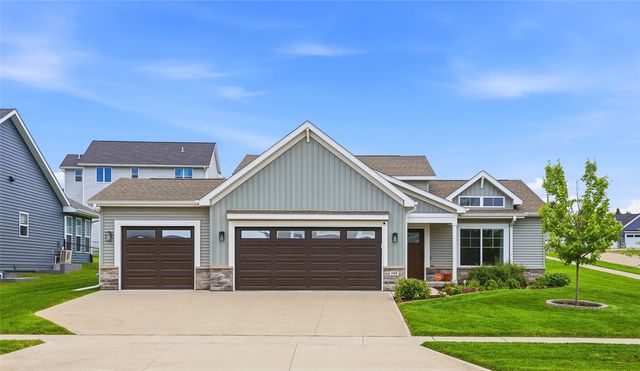 195 Sedona Street, Iowa City, IA 52246