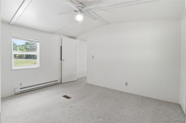 6295 W Green Acres Street, Homosassa, FL 34446