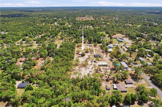 6295 W Green Acres Street, Homosassa, FL 34446