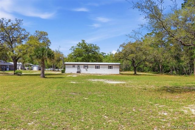 6295 W Green Acres Street, Homosassa, FL 34446