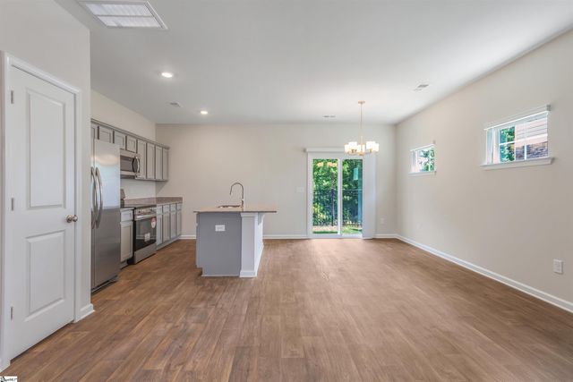 137 Foundation Way, Simpsonville, SC 29681