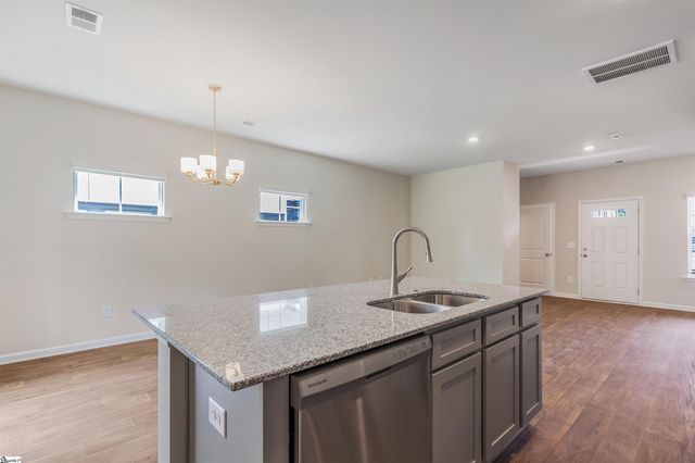 137 Foundation Way, Simpsonville, SC 29681