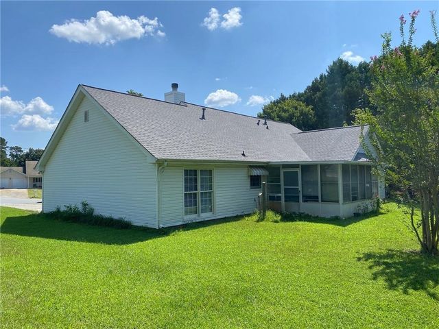 3575 Thrush Court, Loganville, GA 30052