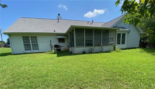3575 Thrush Court, Loganville, GA 30052