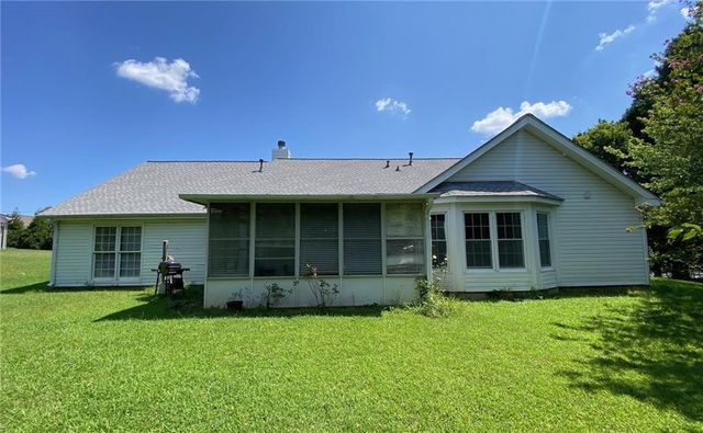 3575 Thrush Court, Loganville, GA 30052