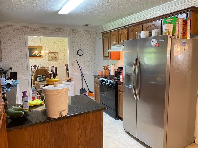 3575 Thrush Court, Loganville, GA 30052