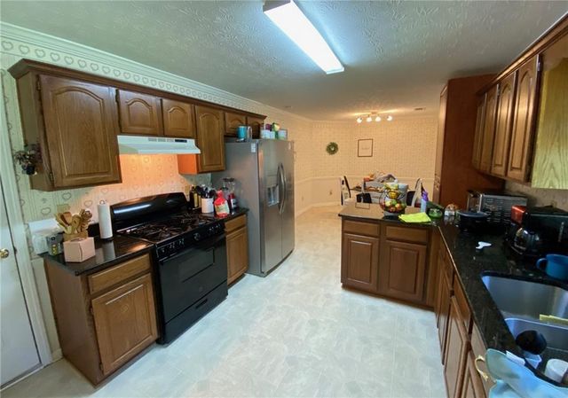 3575 Thrush Court, Loganville, GA 30052