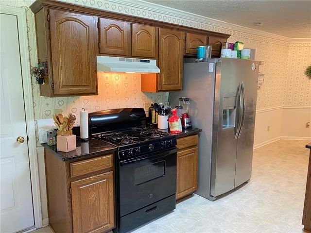 3575 Thrush Court, Loganville, GA 30052