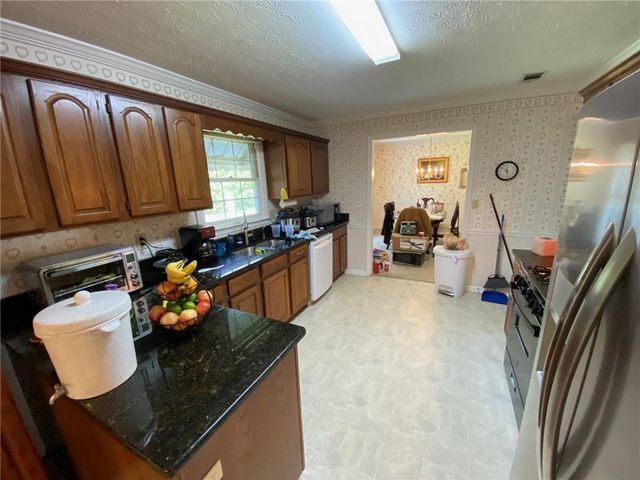 3575 Thrush Court, Loganville, GA 30052