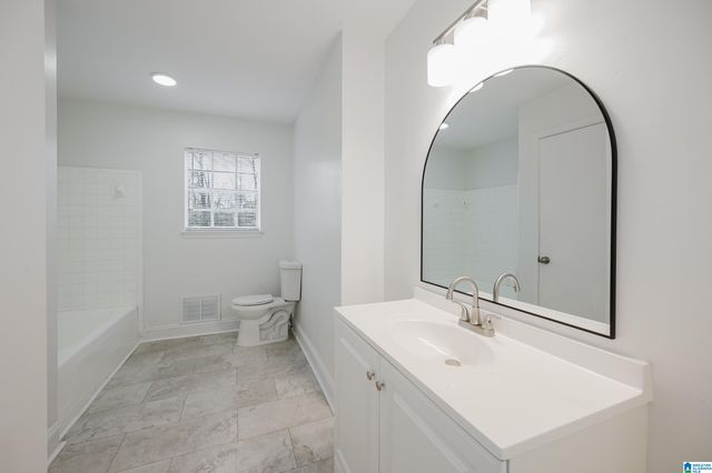 321 JUNE AVENUE, Hueytown, AL 35023