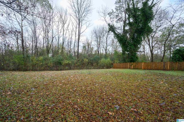 321 JUNE AVENUE, Hueytown, AL 35023