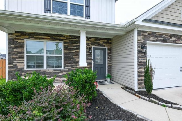 1030 Broadlands Way, Graham, NC 27253