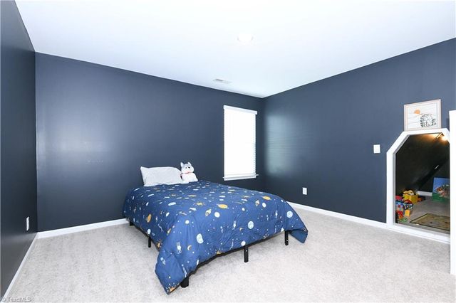 1030 Broadlands Way, Graham, NC 27253