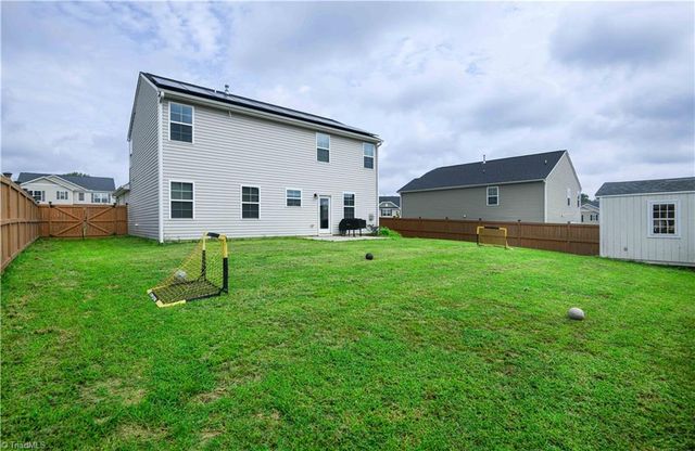 1030 Broadlands Way, Graham, NC 27253