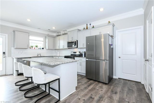 1030 Broadlands Way, Graham, NC 27253