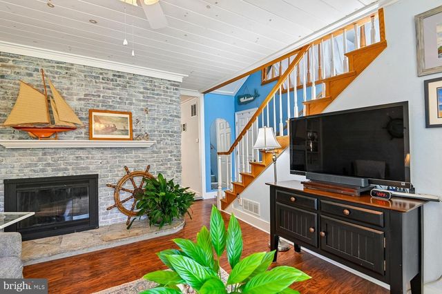 348 HALL RD, Crownsville, MD 21032