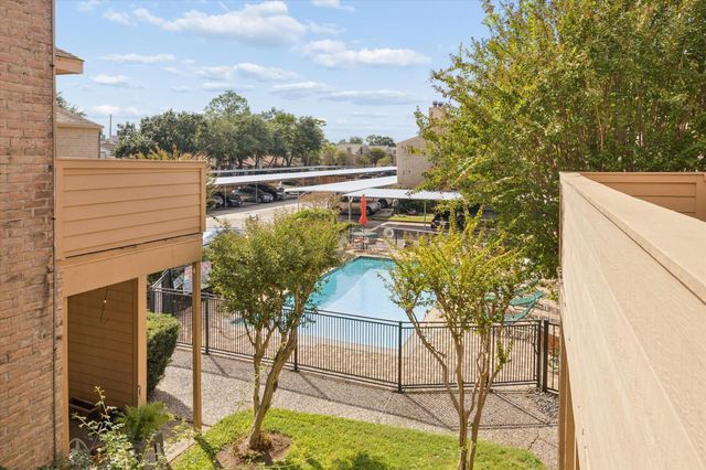 1915 Augusta Drive 43, Houston, TX 77057