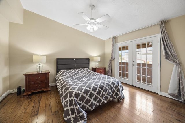 1915 Augusta Drive 43, Houston, TX 77057