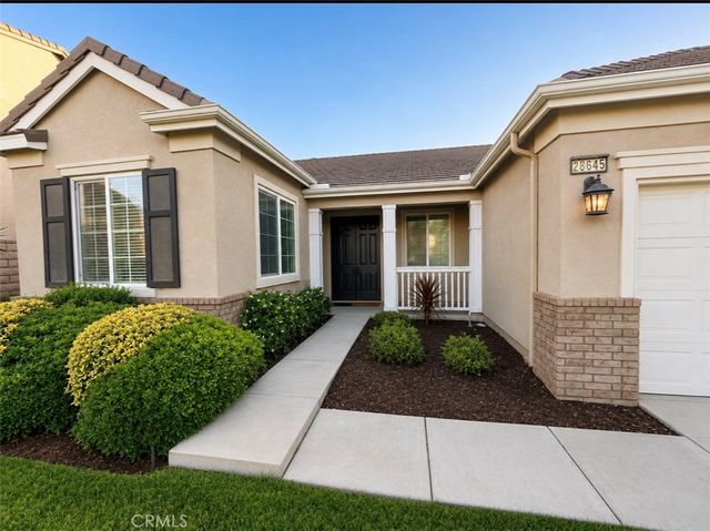 28645 Ashington Court, Menifee, CA 92584