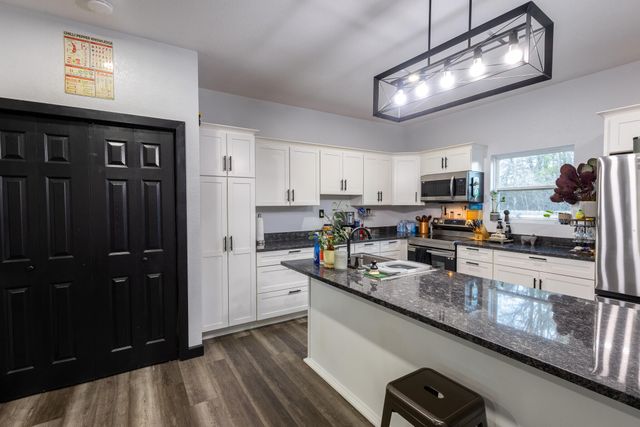 104 Haylee Circle, Monett, MO 65708