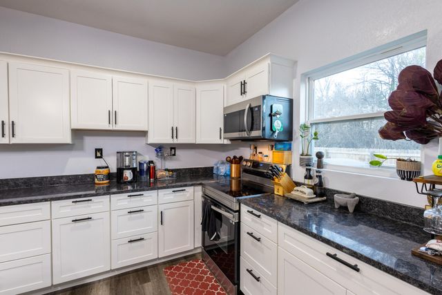 104 Haylee Circle, Monett, MO 65708