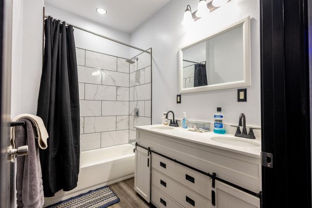 104 Haylee Circle, Monett, MO 65708