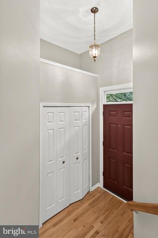 47582 COMER SQ, Sterling, VA 20165