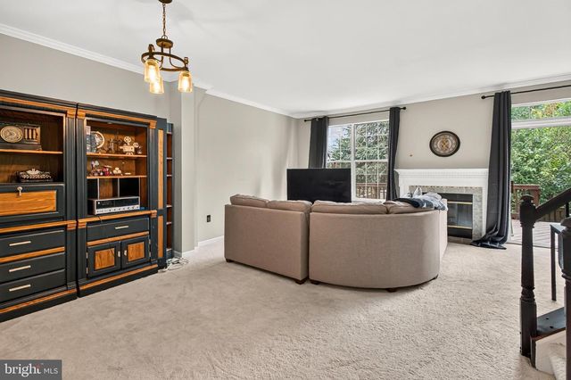 47582 COMER SQ, Sterling, VA 20165