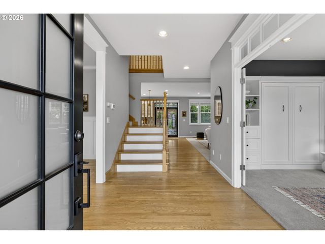 16375 Nw GRAF St, Portland, OR 97229