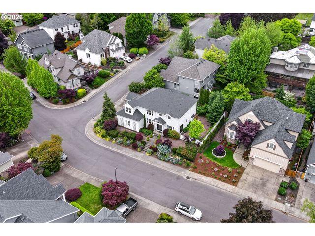 16375 Nw GRAF St, Portland, OR 97229
