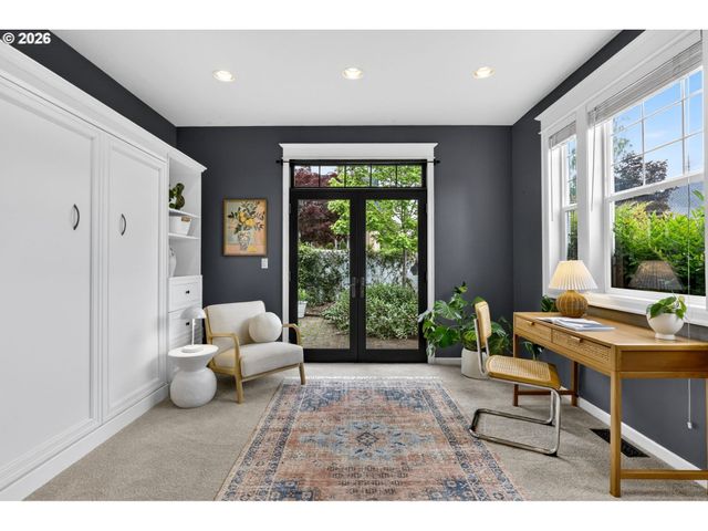 16375 Nw GRAF St, Portland, OR 97229