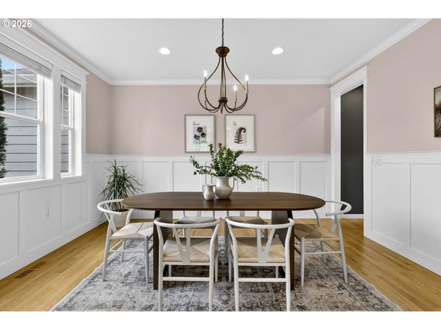 16375 Nw GRAF St, Portland, OR 97229