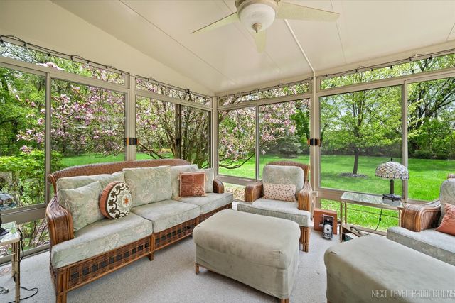 7N075 Hastings Drive, St. Charles, IL 60175