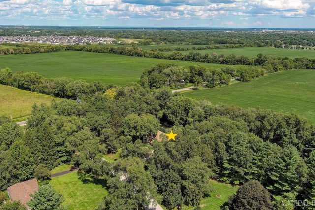 7N075 Hastings Drive, St. Charles, IL 60175