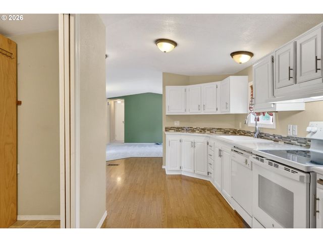 8750 Se 155TH Ave 23B, Happy Valley, OR 97086