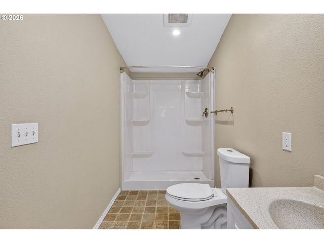 8750 Se 155TH Ave 23B, Happy Valley, OR 97086