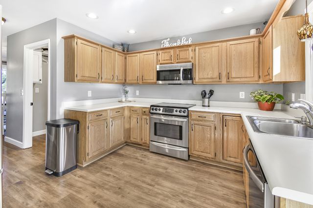 4816 Wayside Dr, Old Hickory, TN 37138