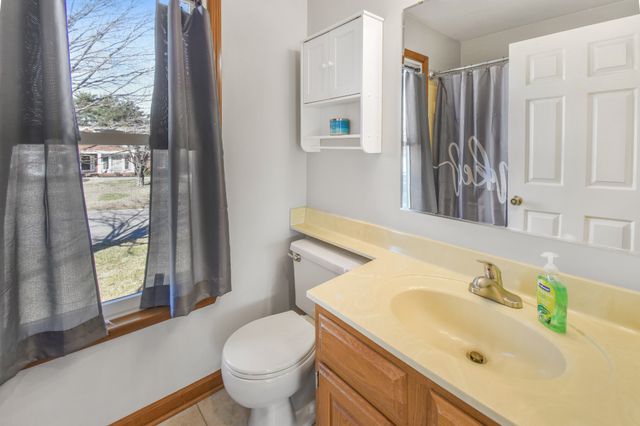 4816 Wayside Dr, Old Hickory, TN 37138