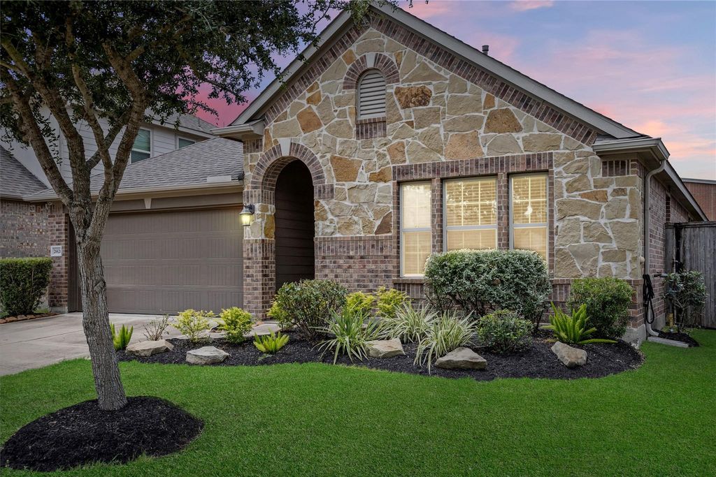 26626 Yukon Straight Drive, Richmond, TX 77406
