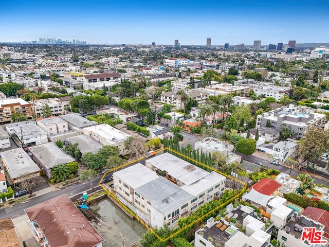 813 Westbourne Drive, West Hollywood, CA 90069