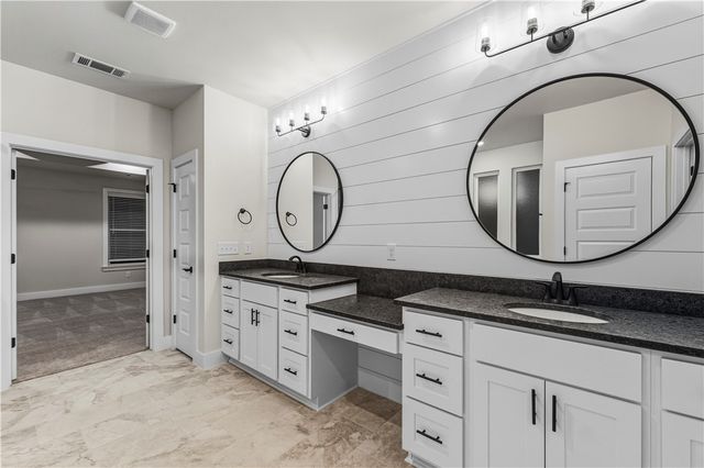 1320 Tiffany Street, Centerton, AR 72719