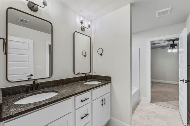 1320 Tiffany Street, Centerton, AR 72719